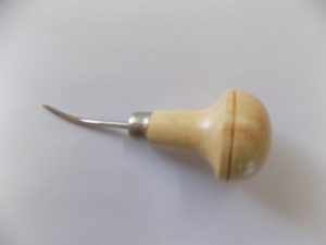Curved awl