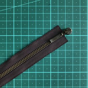 YKK Zip slider - 3mm Slimline, AB